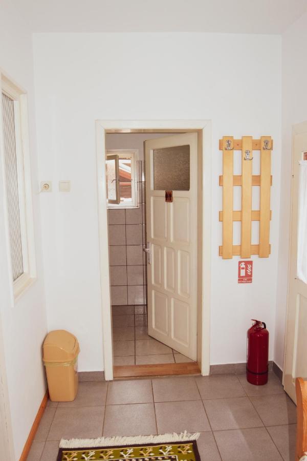 Casa De Vacanta Harsfa Vendeghaz Ріметя Екстер'єр фото